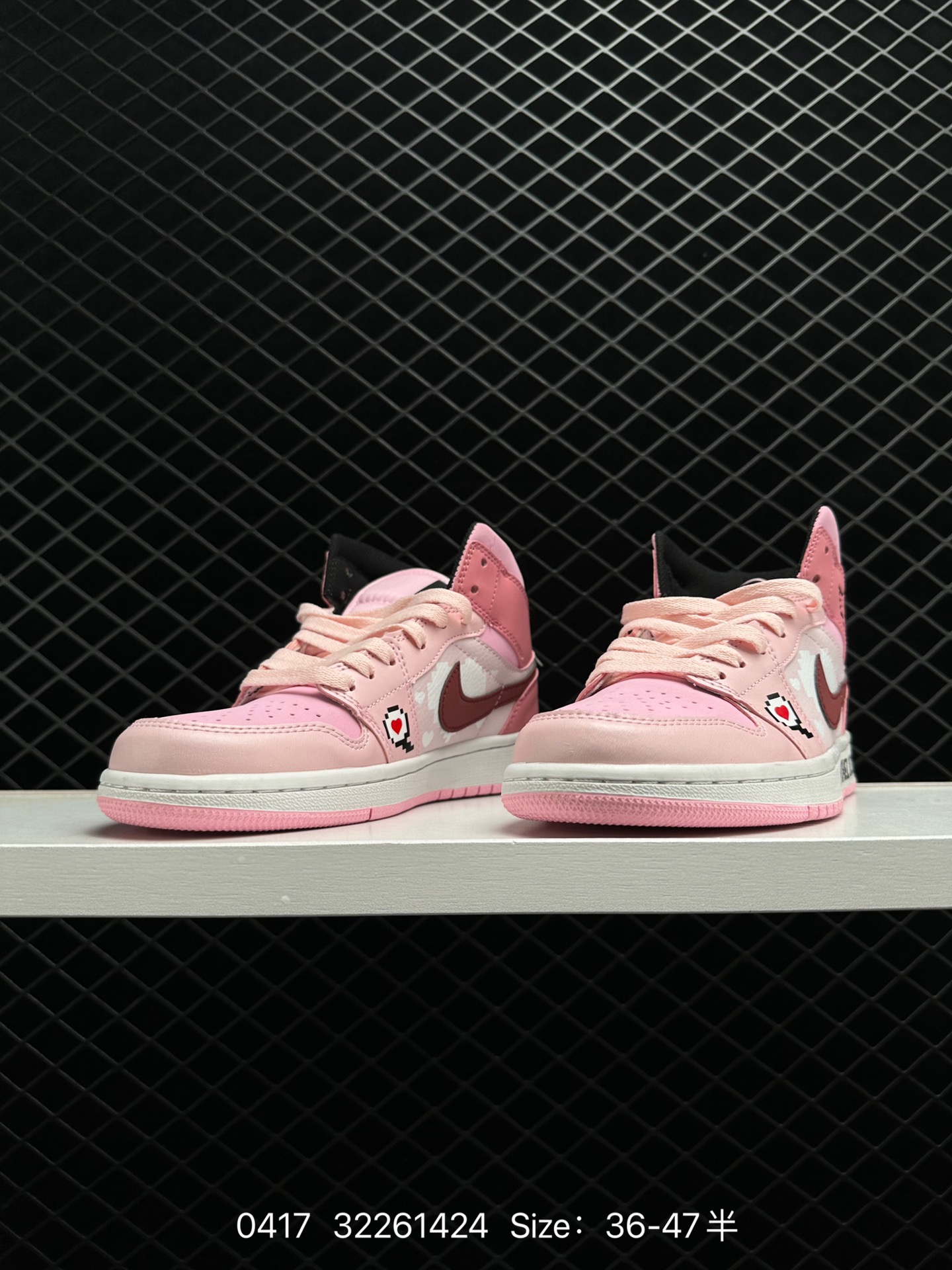 Air Jordan 1 Mid “Obsidian”